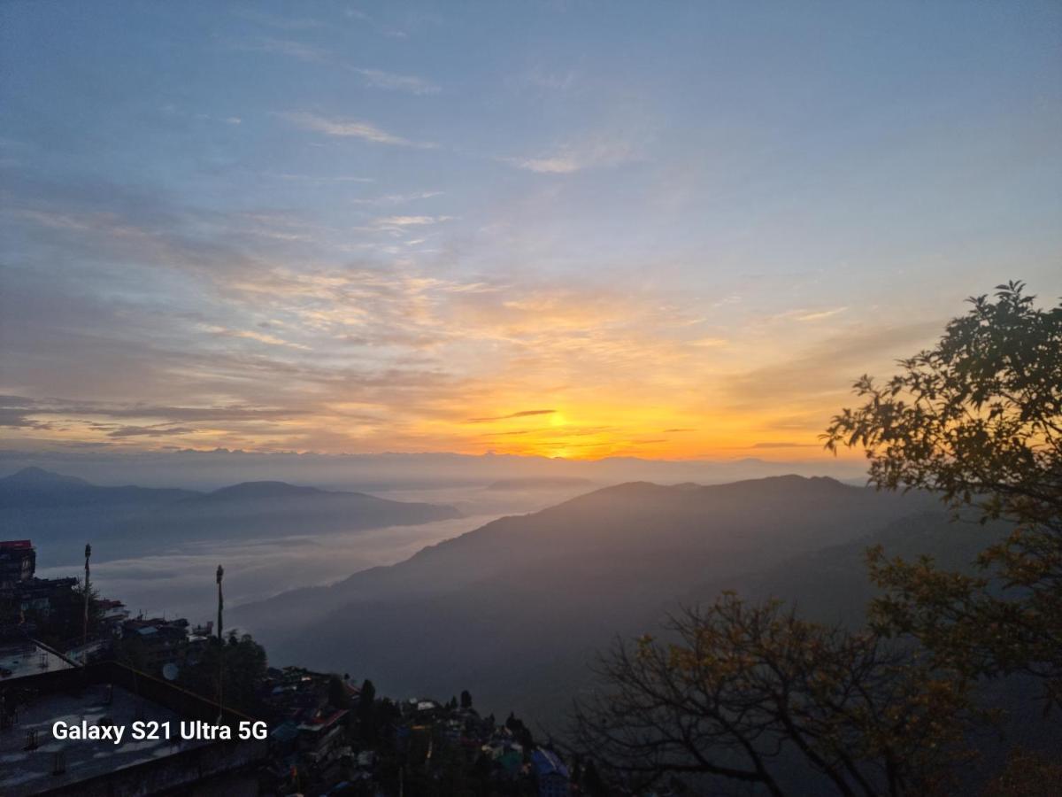 Kheychun Homestay Дарджилинг Экстерьер фото